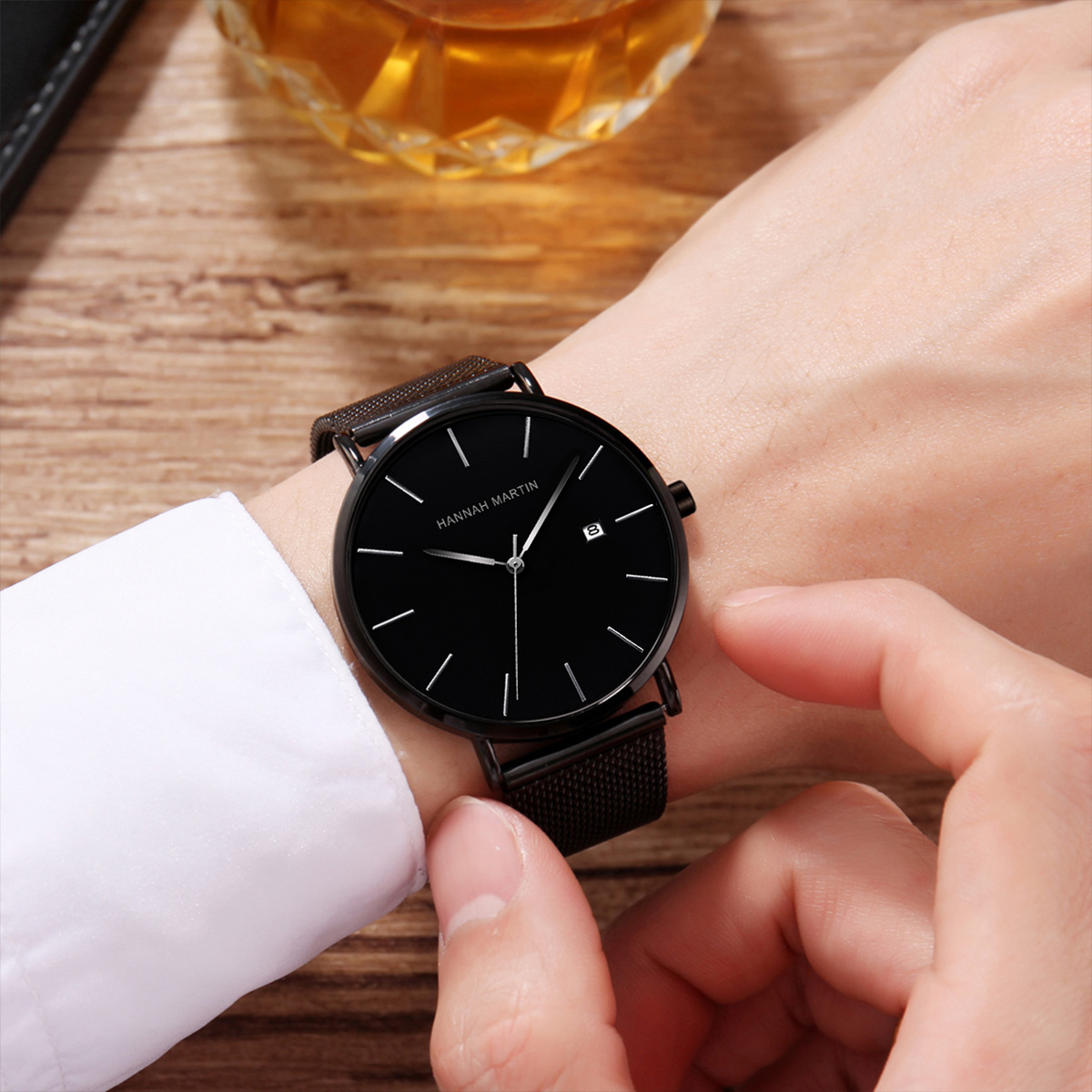 일본 석영 달력 운동 울트라 얇은 클래식 골든 블랙 스 - Luxury Watch Japan Brand 리뷰 및 가격