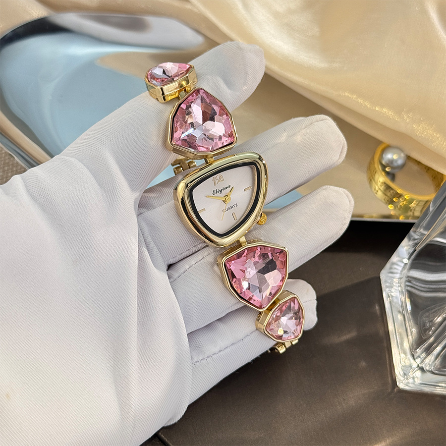 새로운 색상 조합 불규칙 디자인 큰 다이아몬드 시계 라 - Luxury Watch Trading 리뷰 및 가격